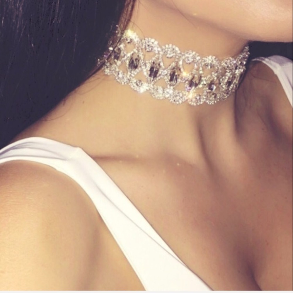 💎Cubic Zirconia Choker💎